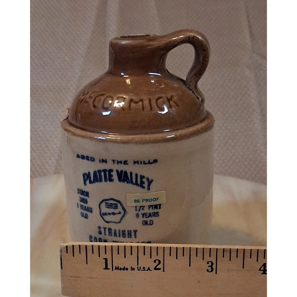 Vintage McCormick Platte Valley Corn Whiskey Stoneware Jug 1/2 Pint 168-69 5.25